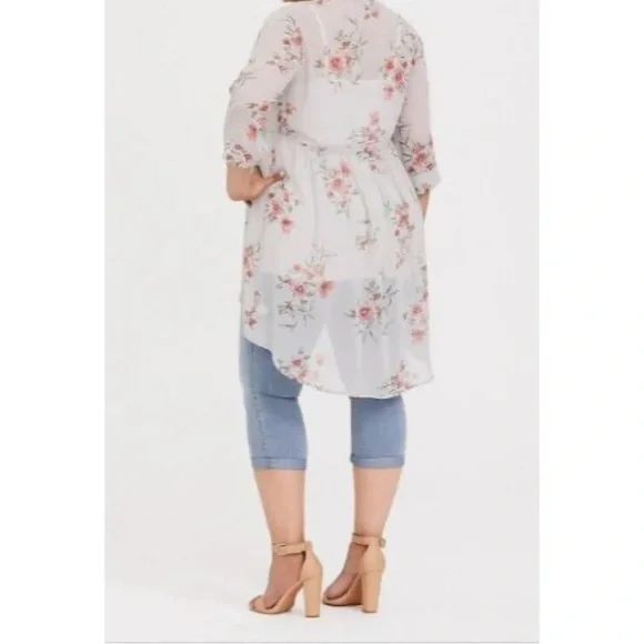 Torrid Pale Yellow Hi-Lo Tunic with Pink Floral Pattern - Picture 8 of 8
